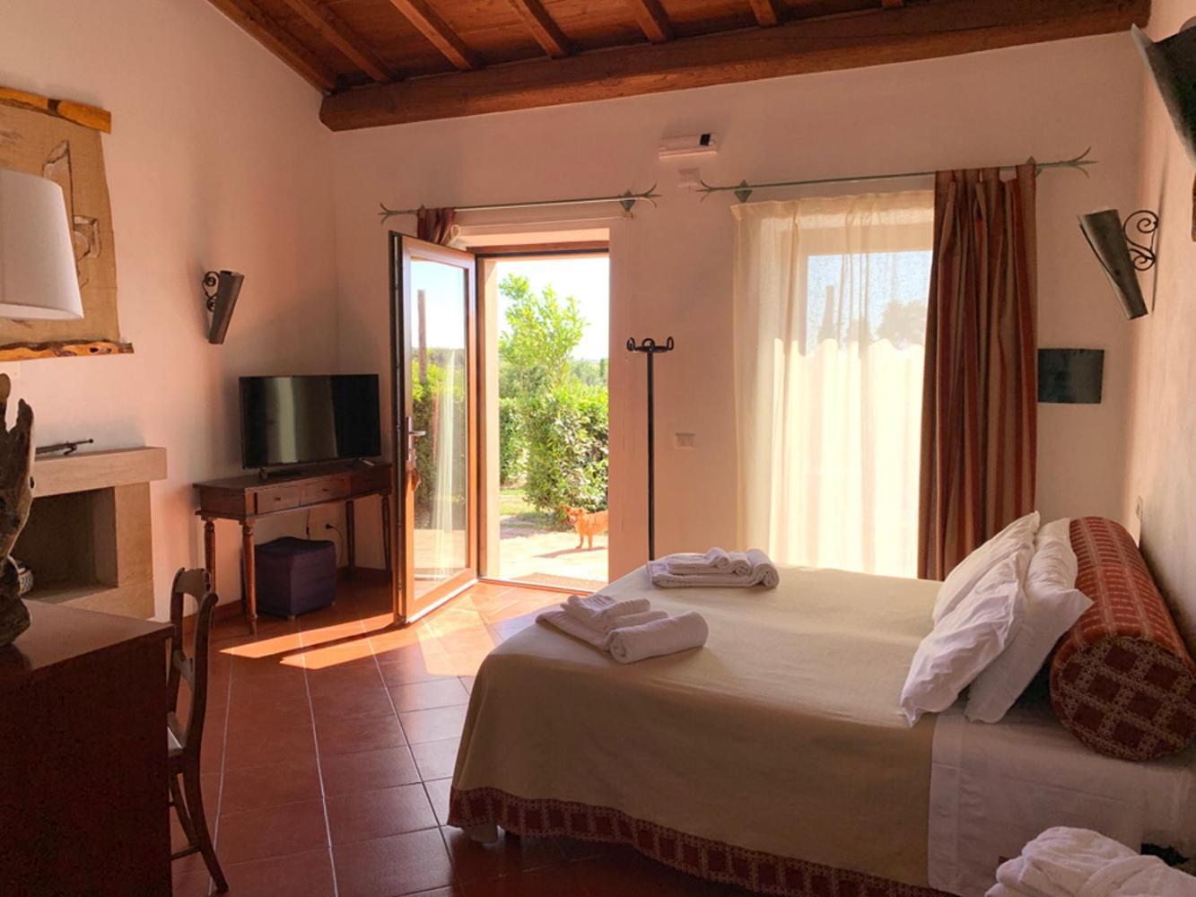 Resort Fonte Vulci Canino Eksteriør billede