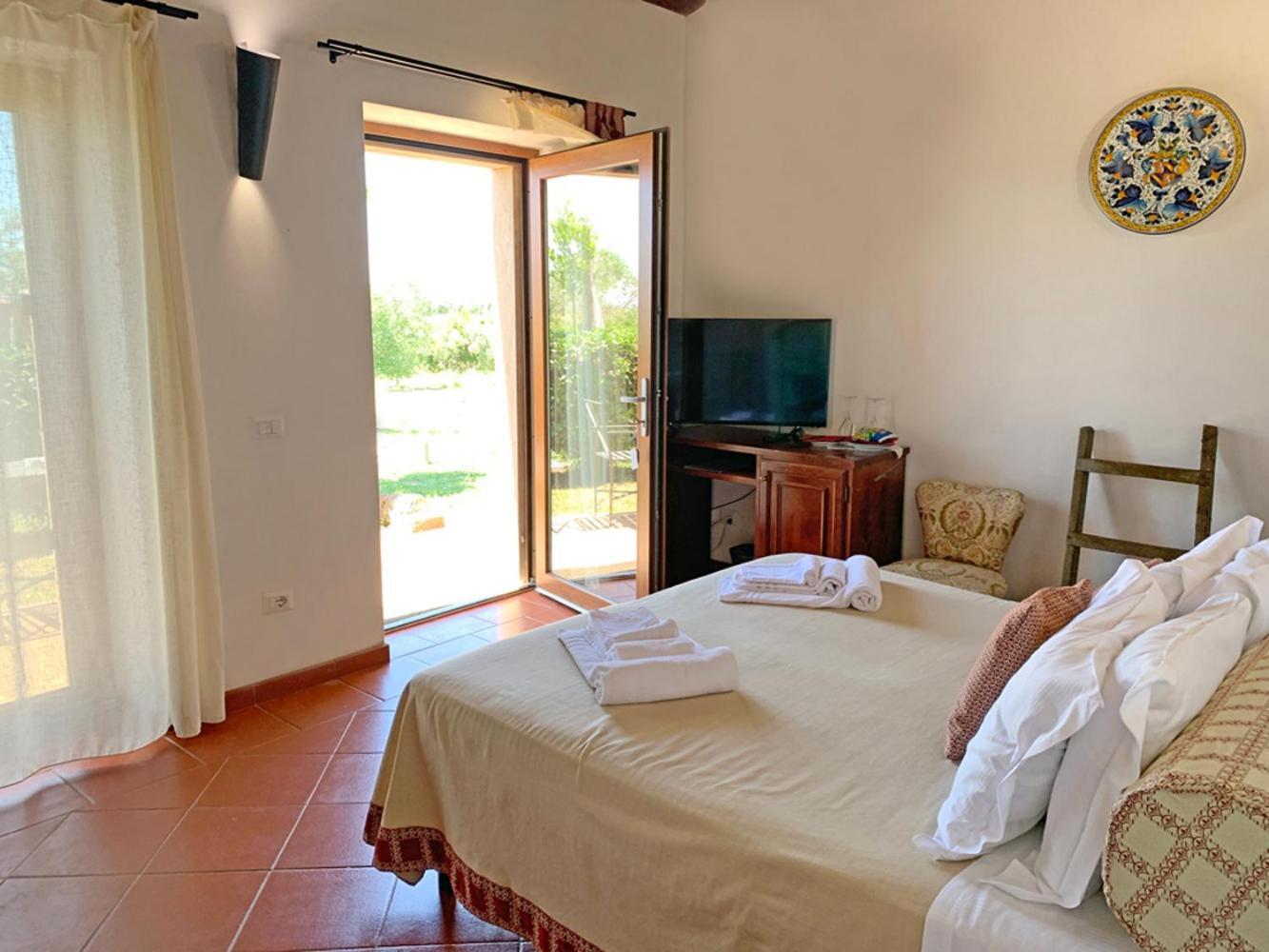 Resort Fonte Vulci Canino Eksteriør billede